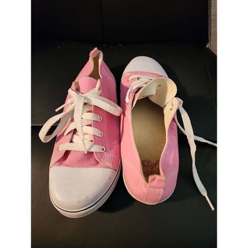 Faded Glory Canvas Sneakers Girls Sz 5 Pink Casual Shoes Lace‎ Up Low Top Flat